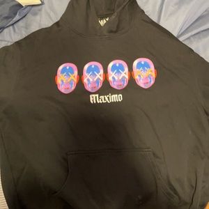 Maximo Hoodie